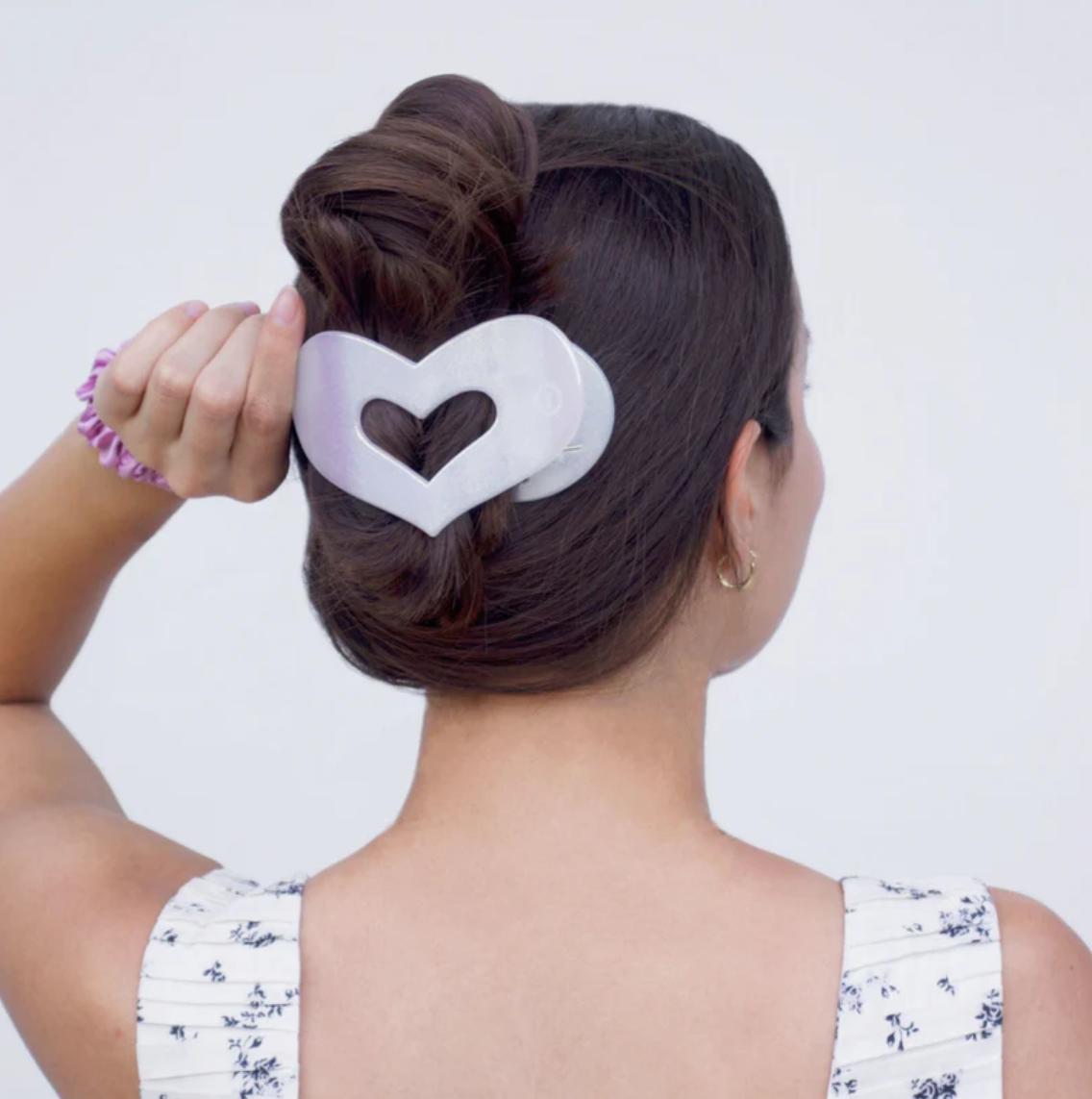Mother of Pearl Heart Flat Clip