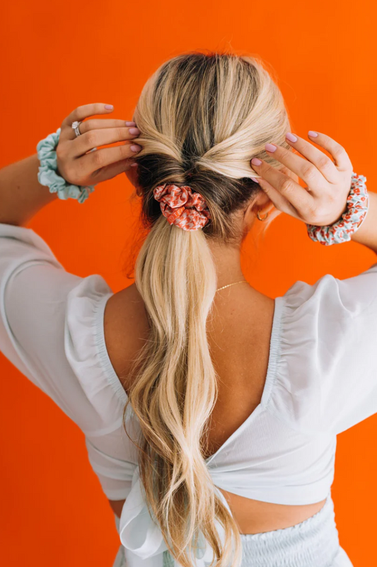 Teleties Large Silk Scrunchie