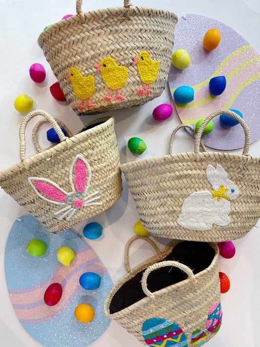 Straw Easter Eggs Basket: Medium