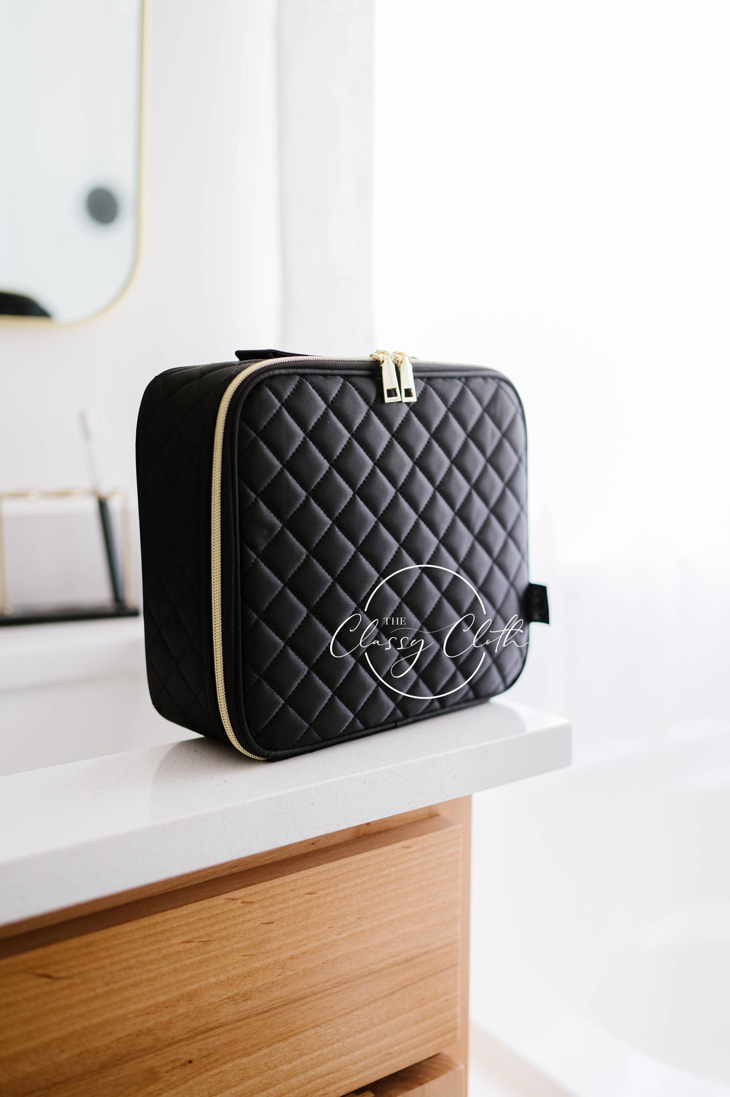 Mega Makeup Case Black Quilted