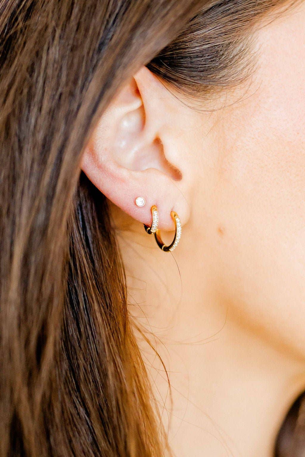 Scarlett Hoop Huggie Earring - Gold