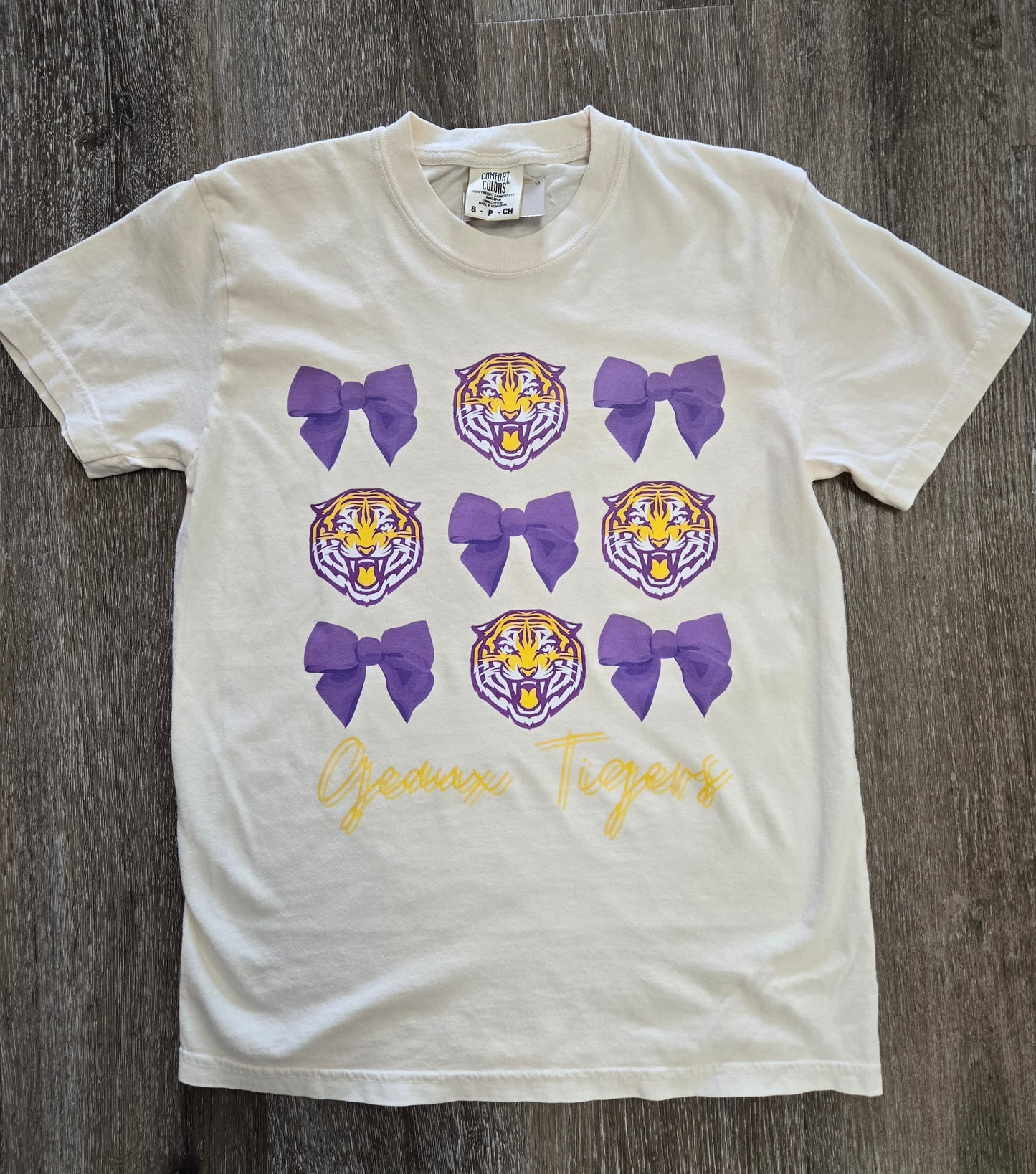 Tigers Bow T-Shirt