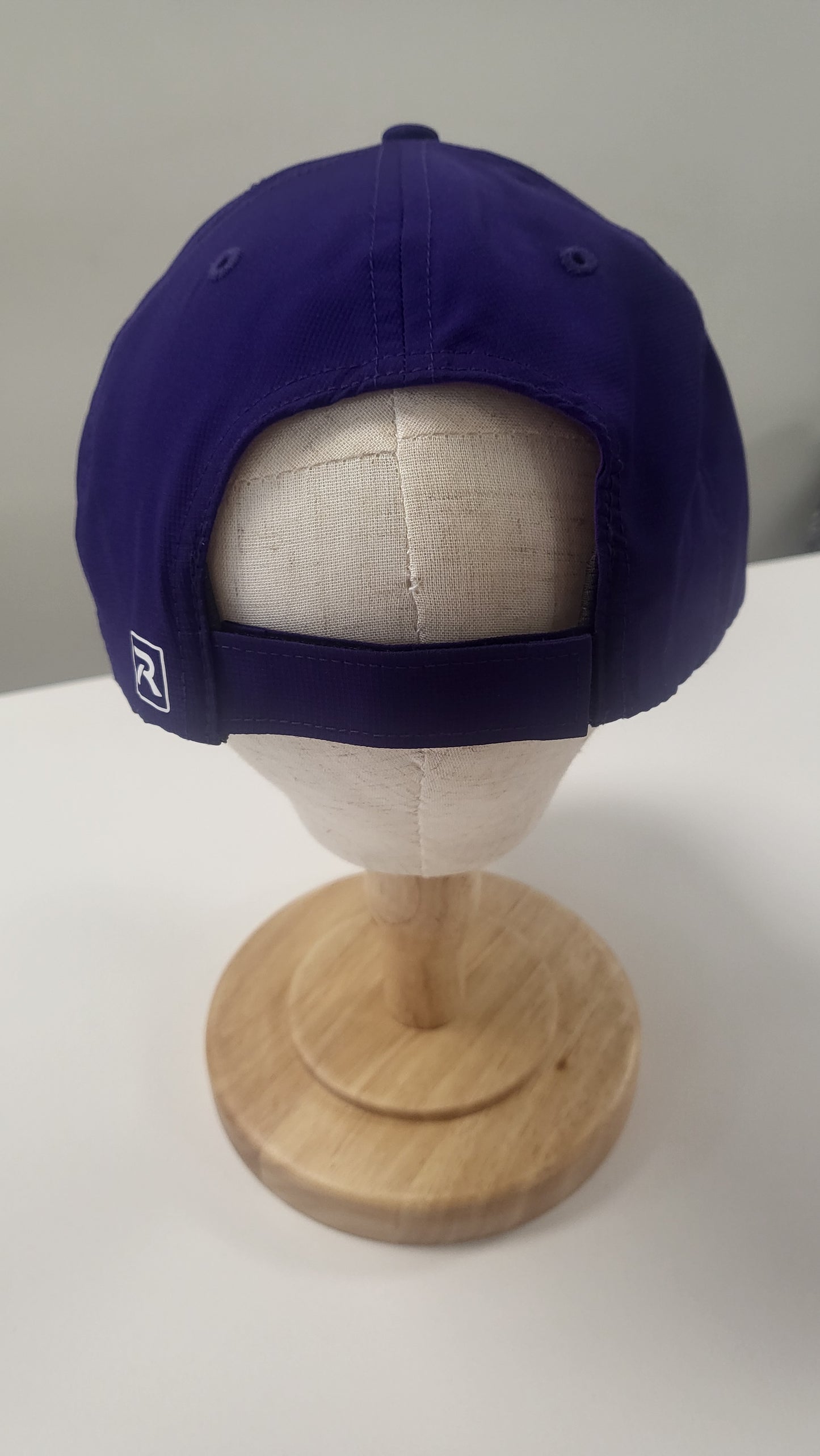 Tiger Eye Embroidered Casual Performance Cap