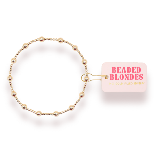 June Bracelet in Gold: Standard 6.75 inch