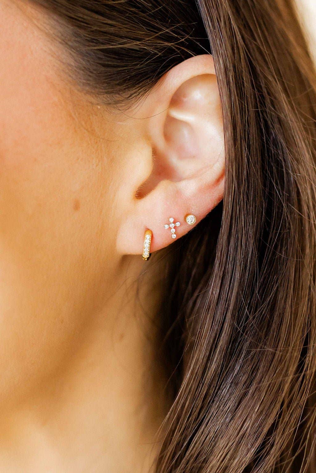 Scarlett Hoop Huggie Earring - Gold