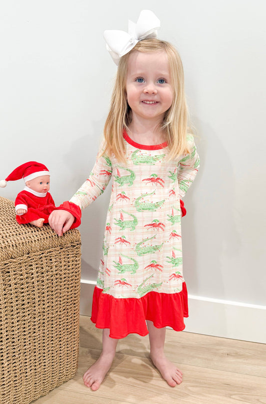 Gator/Crawfish Christmas Night Gown