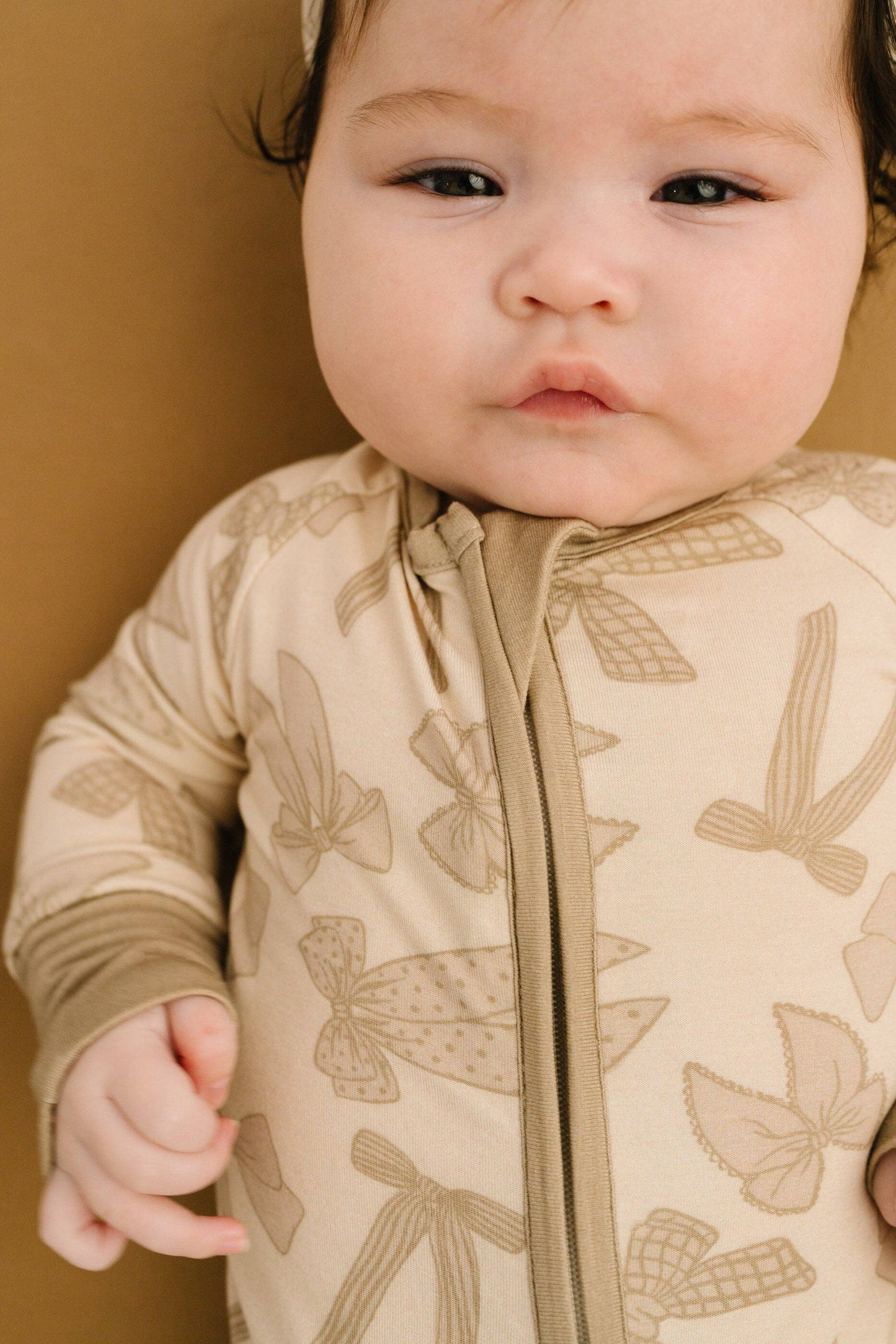 Neutral Bows Bamboo Sleeper