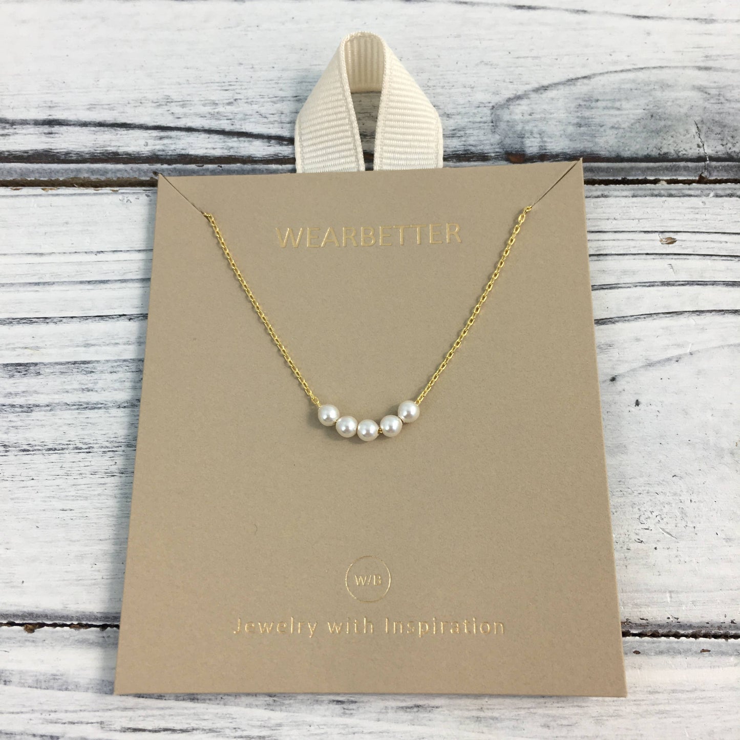 Dainty Five Pearl necklace