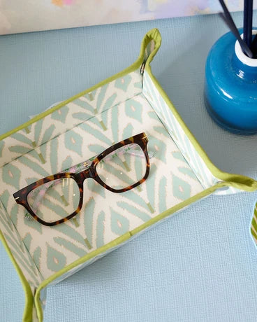 Buzzworthy Peepers X Laura Park - Tortoise/Marigold