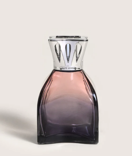 Lilly Ombré Lamp