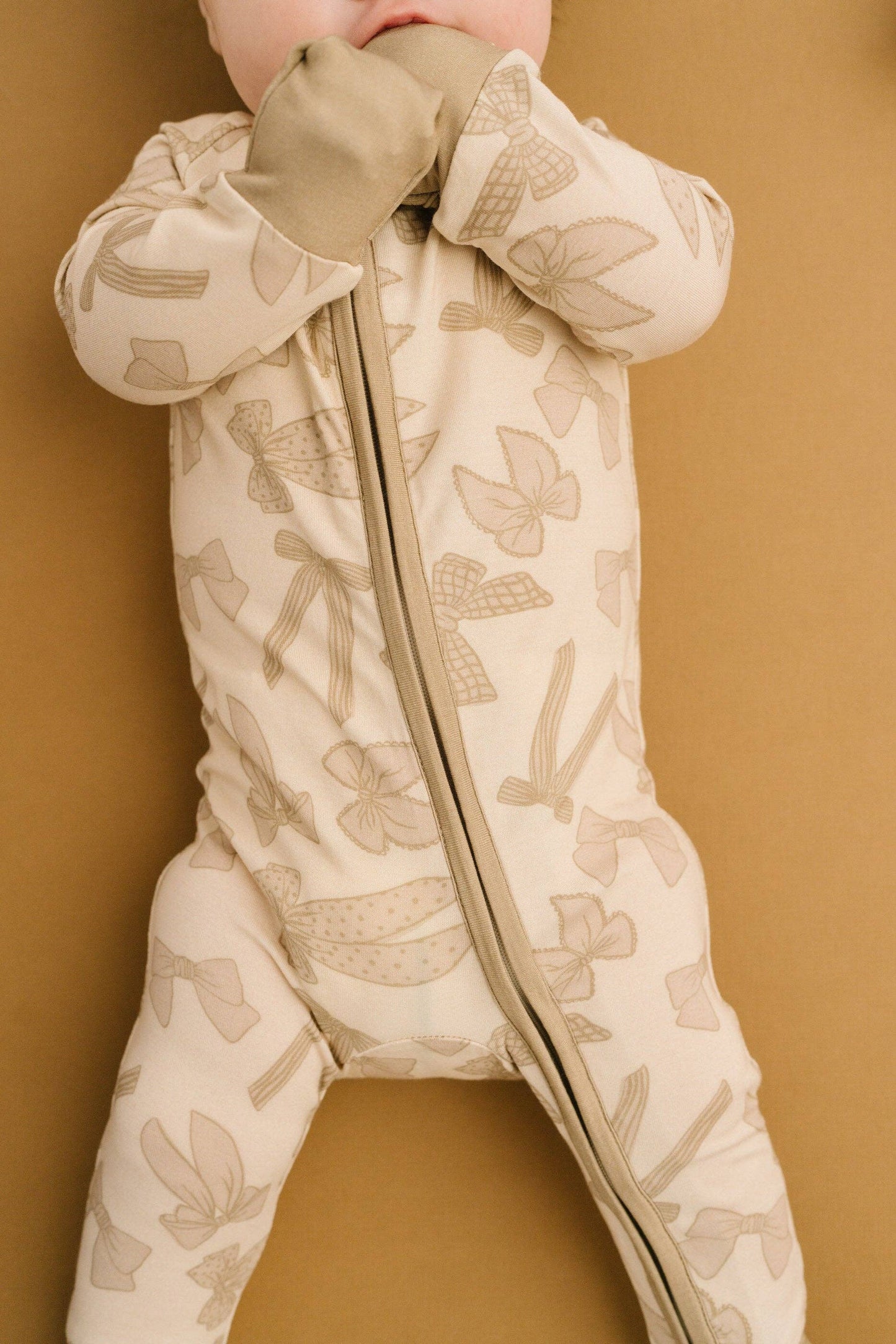 Neutral Bows Bamboo Sleeper