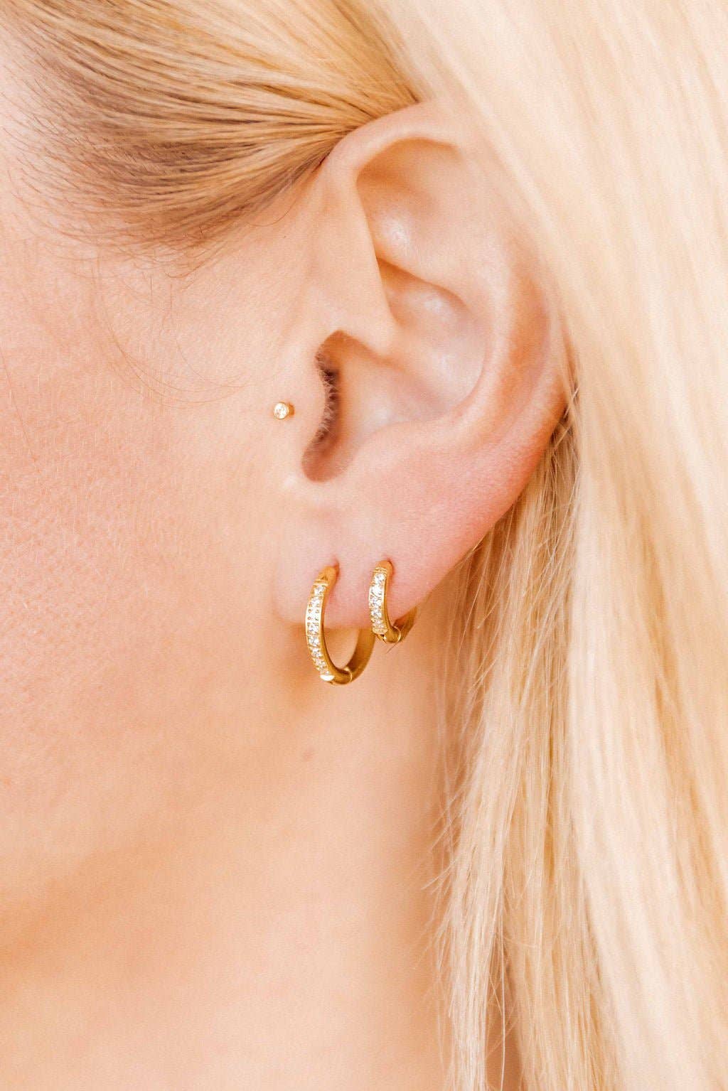 Scarlett Hoop Huggie Earring - Gold