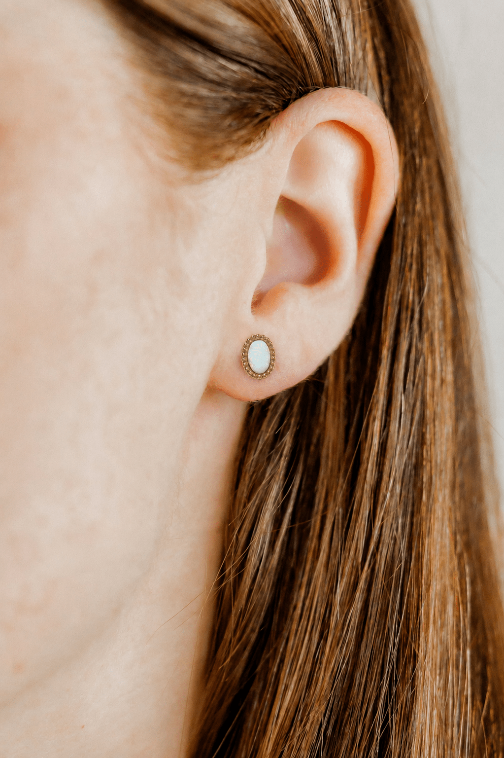 Luna Opal Screwback Stud Earring - White