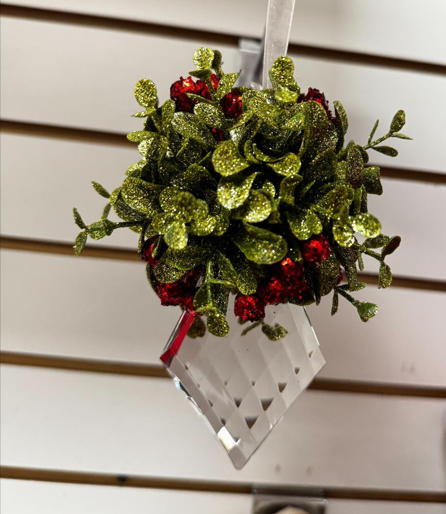Kissing Krystals- Mini Mistletoe Krystal