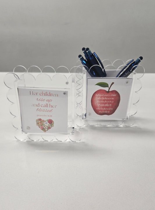 Scalloped Acrylic Pen Holder & Frame