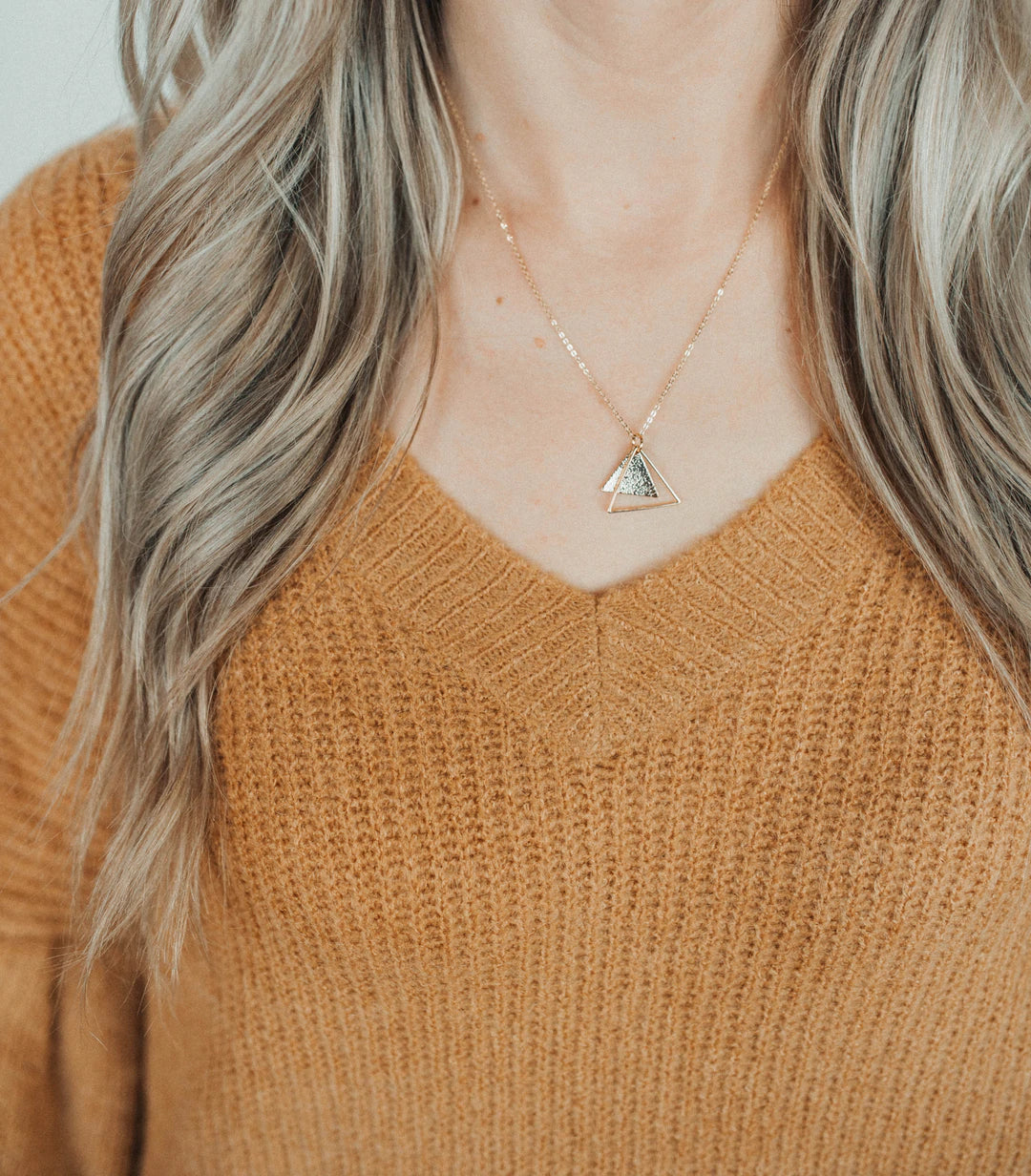 Refined Necklace